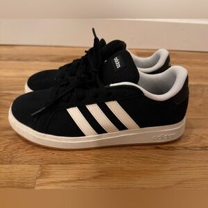 Adidas Big Kids Grand Court 00’s Sneakers